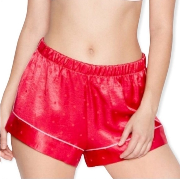Victoria’s Secret Red Polka Dot Valentines Day Sleep Shorts - Picture 1 of 8